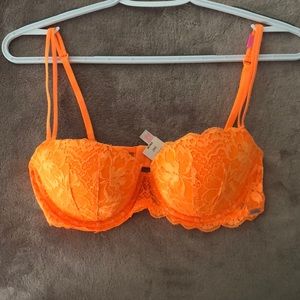 Victoria secret bra